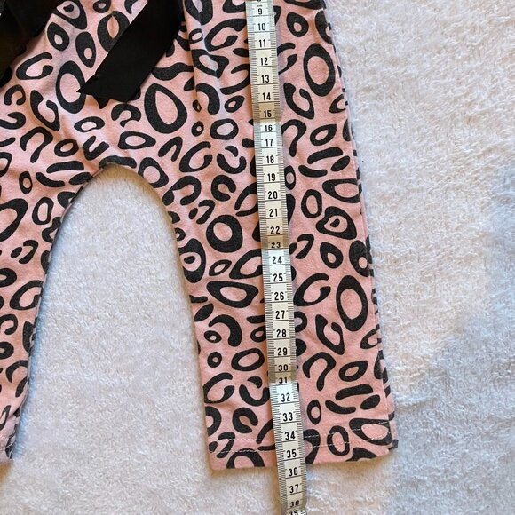 Baby Leopard Print Pants 3-9M Pink Black Animal Print GUC - Picture 9 of 15